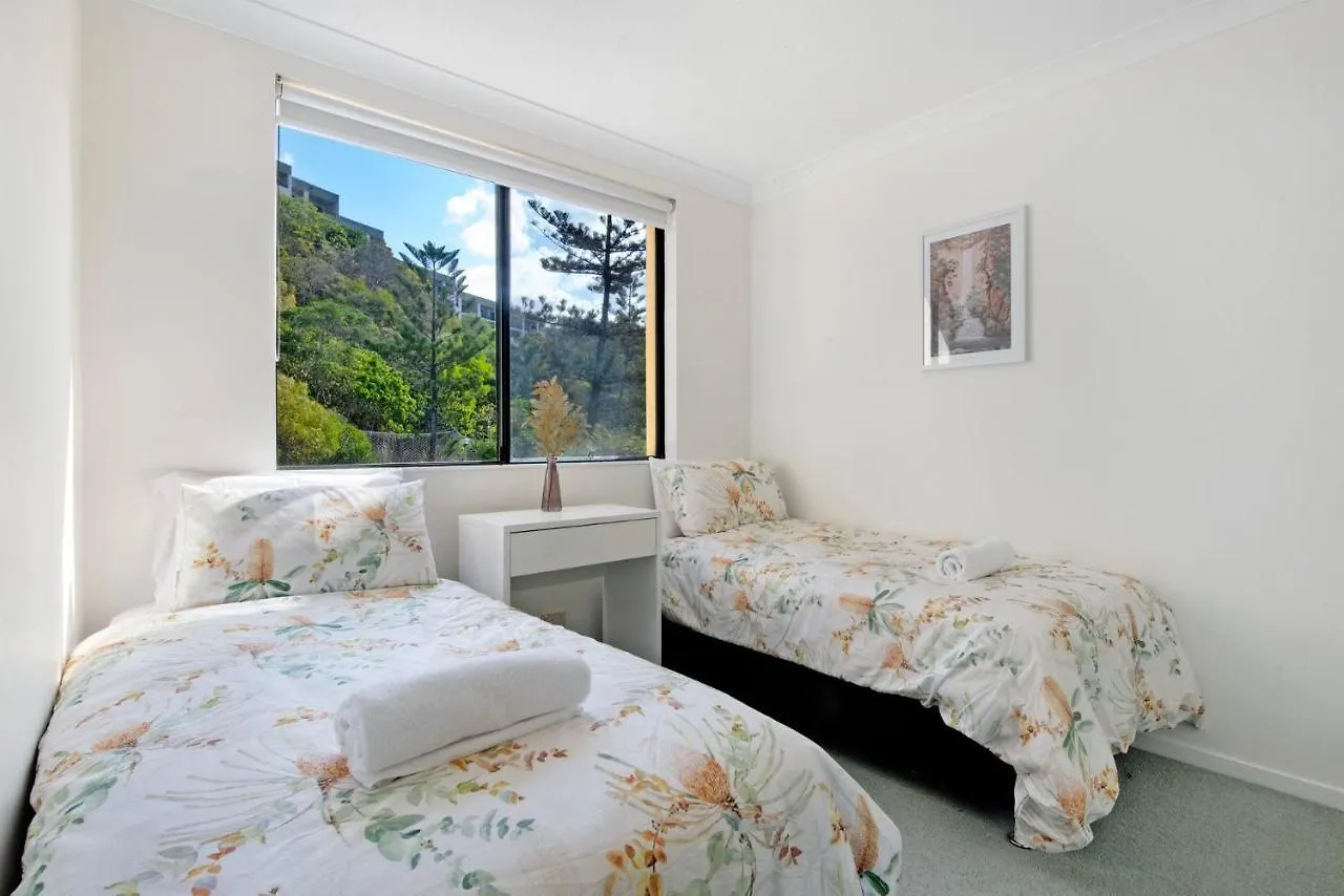 Paradise Ocean 2 Bedroom Apartment - Coasthm Gold Coast 0*,  Australia